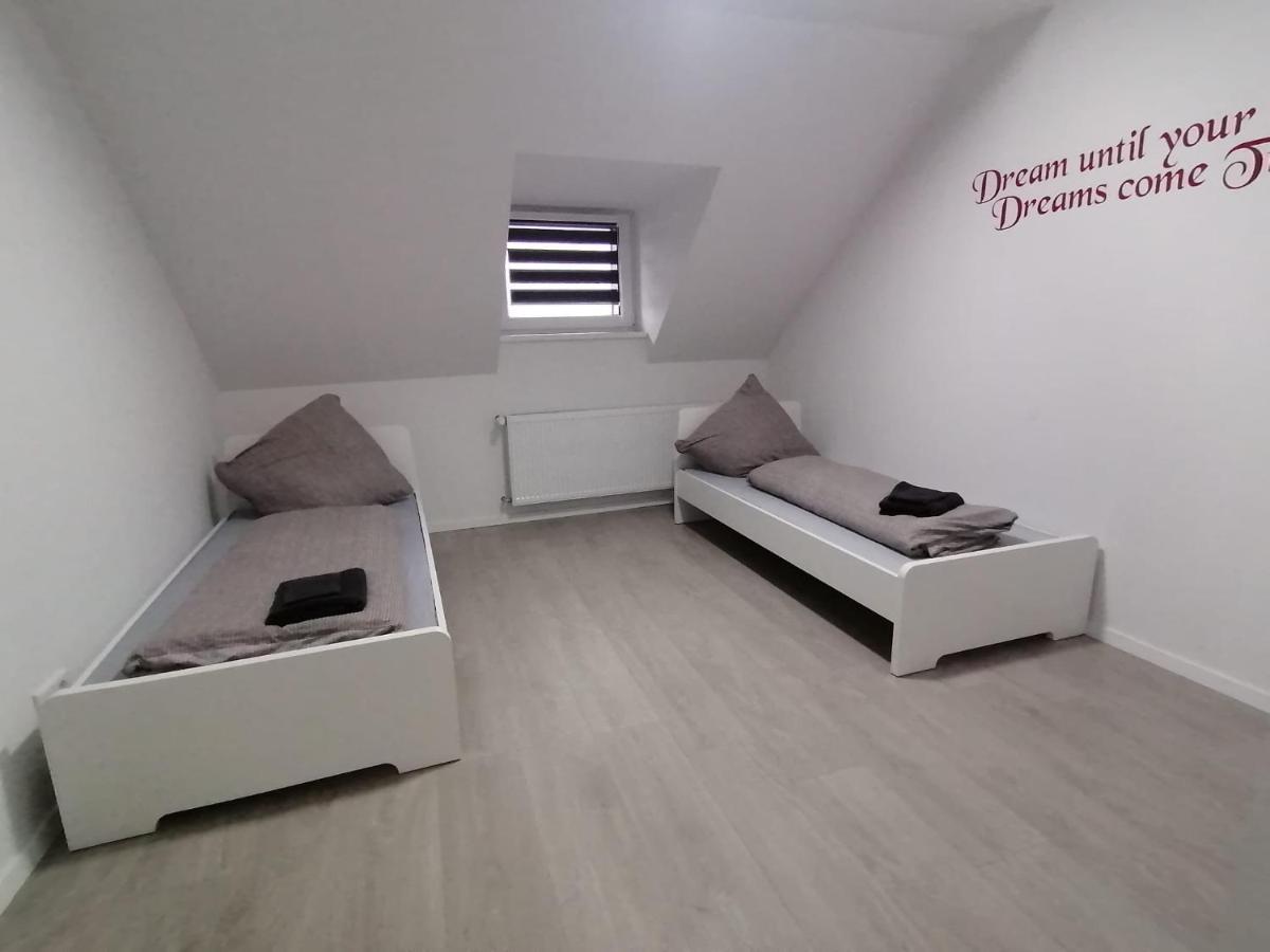 Estrella24 Living Rooms Chita Herne Bagian luar foto